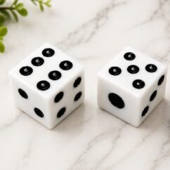 Black Spot Camel Bone Dice