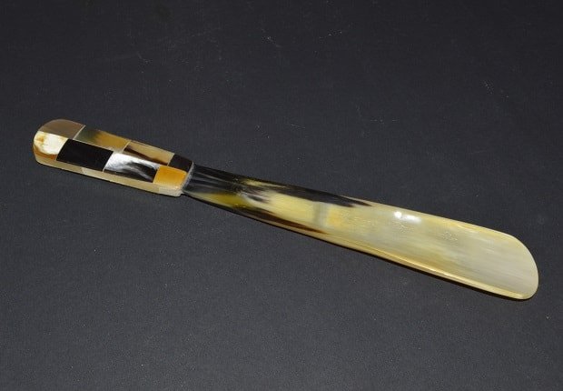 Flat Ox Horn Handle Shoe Horn